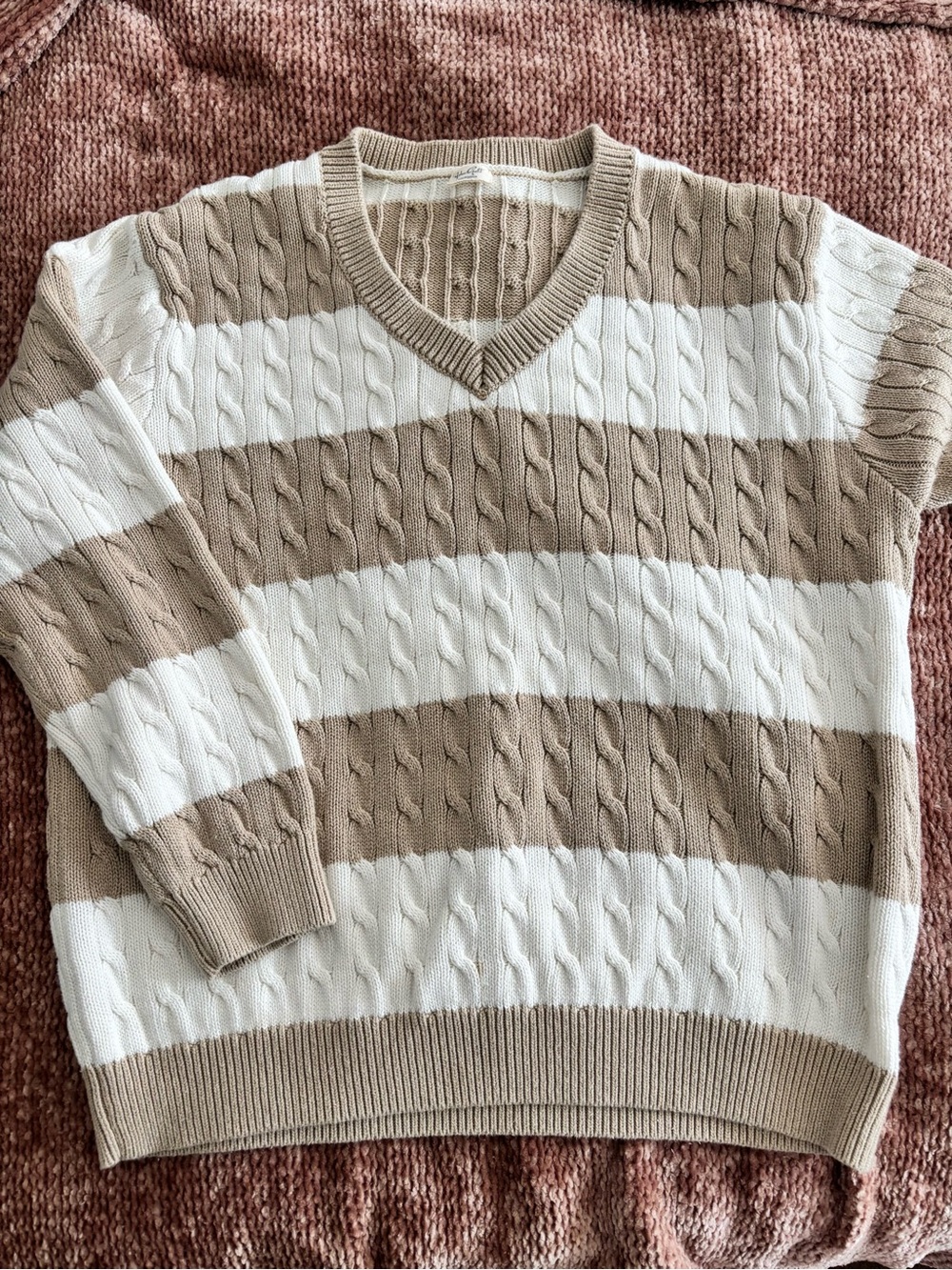 Cozy Sweater 🧸